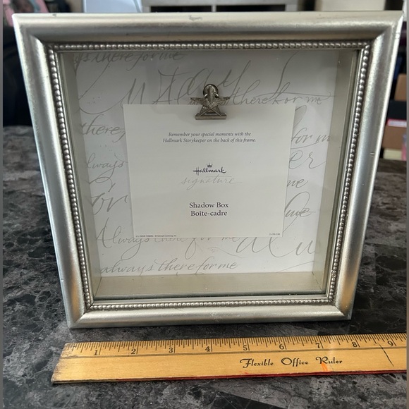 Hallmark Shadow Box - Picture 6 of 10